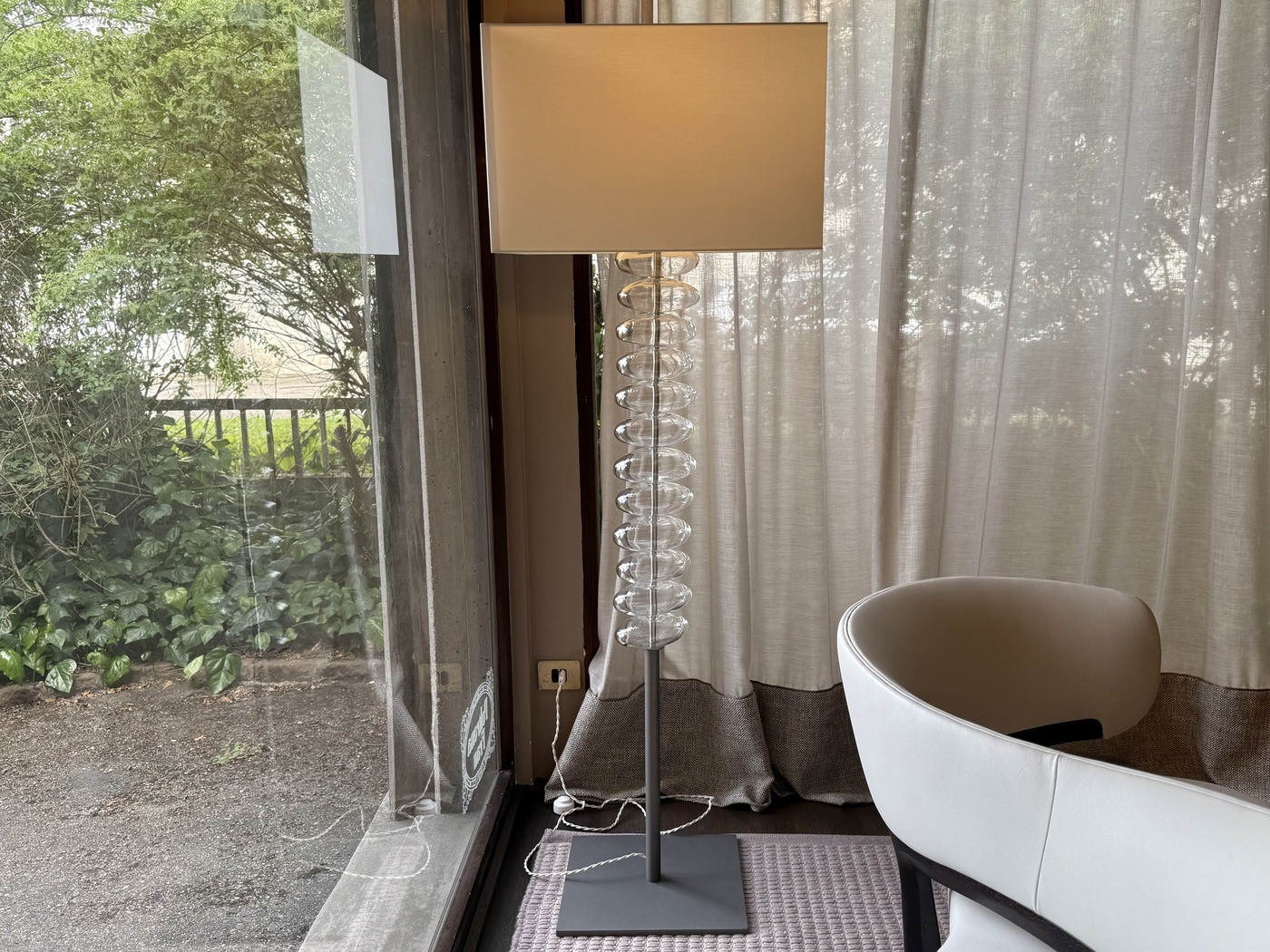 Lampada da terra Poltrona Frau Fede