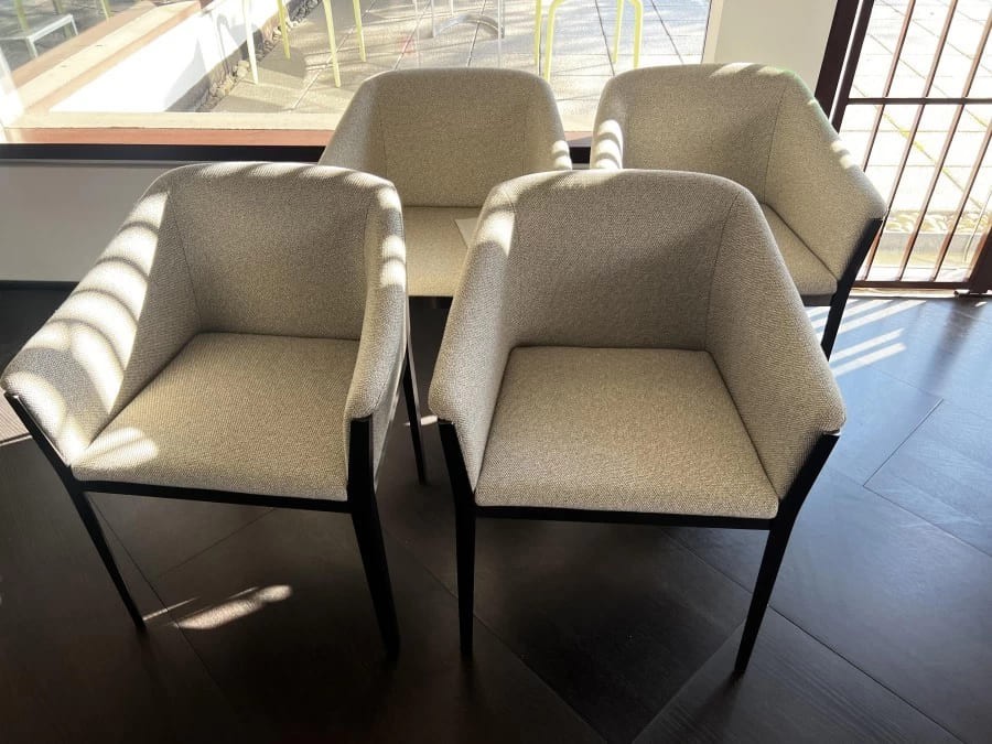 Sedia con braccioli Cassina Cotone slim (4 sedie non divisibili)